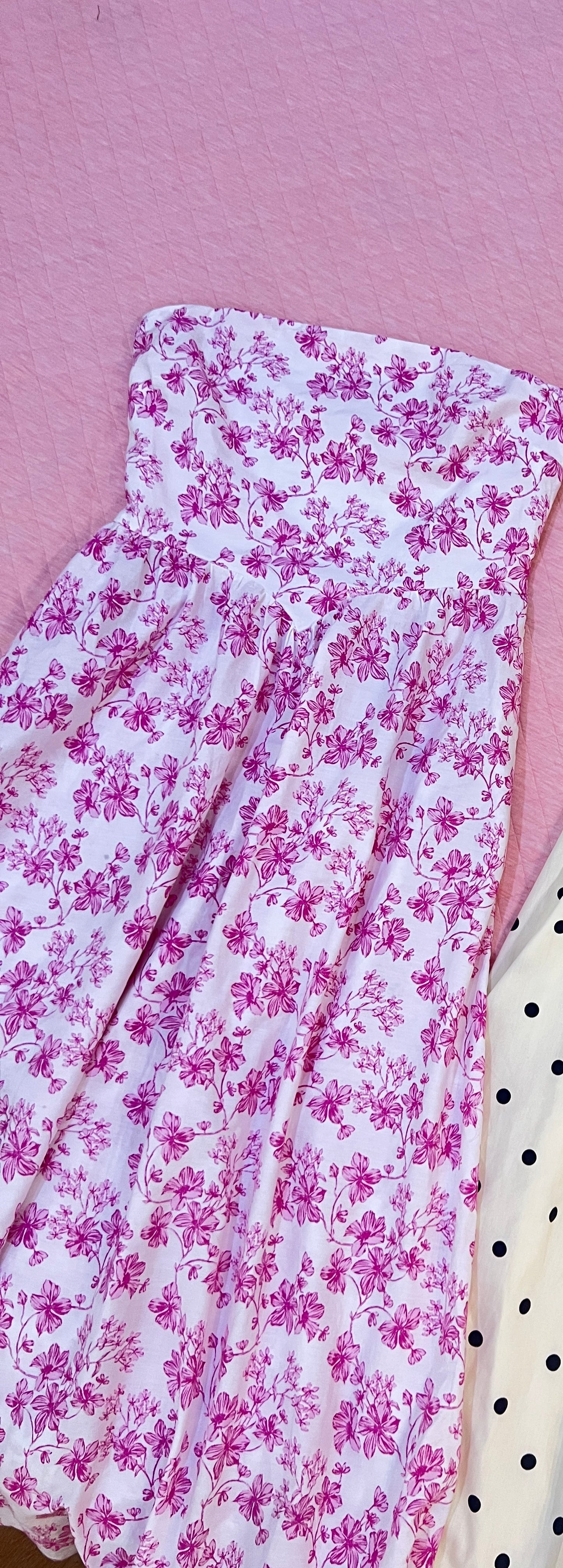 Strapless dress